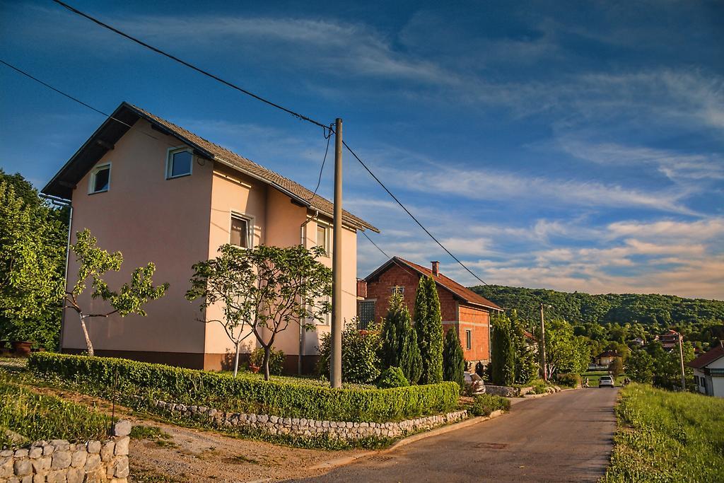 Apartments Nika Слуни Экстерьер фото
